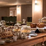 Alpes Du Pralong Szálloda 5*