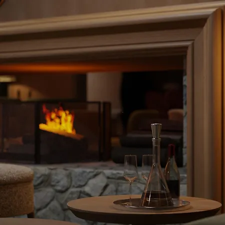 Hotel Alpes Du Pralong