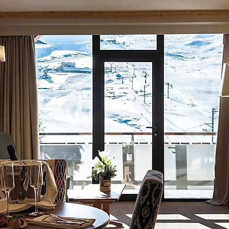 Hotel Alpes Du Pralong